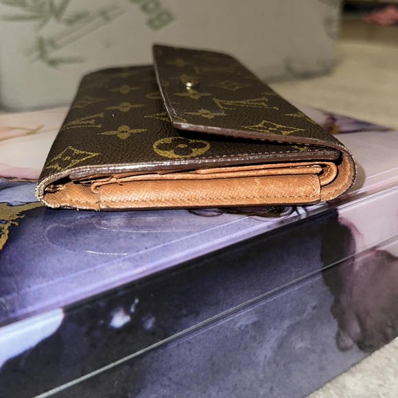 💯 authentic Louis Vuitton Long Sarah wallet - Picture 8 of 10